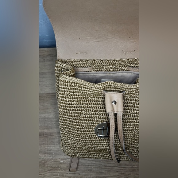 Knit BackPack - Picture 3 of 5